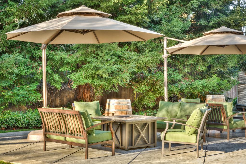 Lake Natoma Inn Folsom Exterior foto